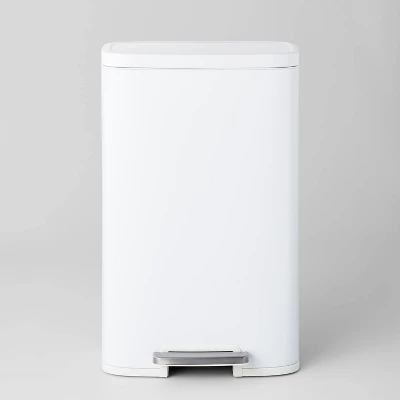 45L Rectangular Step Trash Can - Brightroom™ 8 45L Rectangular Step Trash Can - Brightroom™ - Image 6